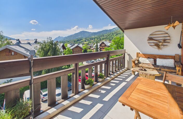 Haute Savoie (74), à vendre SAMOENS - Domaine skiable Grand Massif - Appartement T4 duplex — photo 2