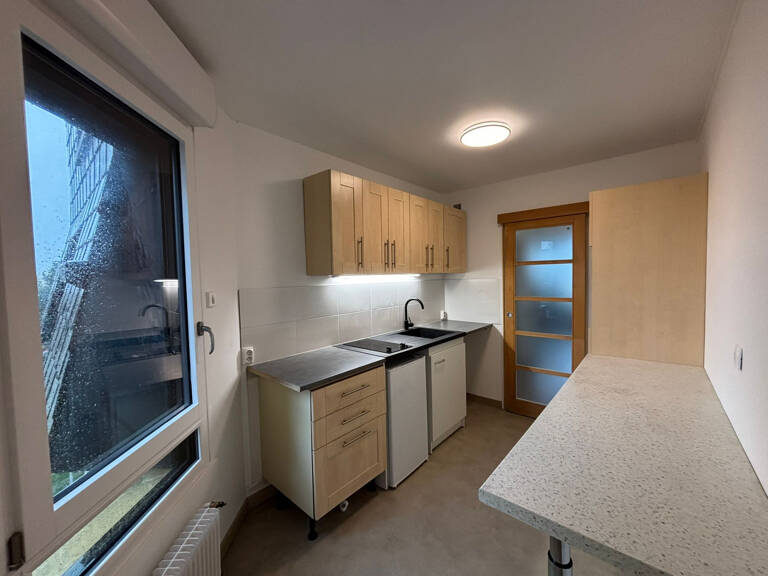 Appartement à louer 3 pièces REIMS (51) — photo 1