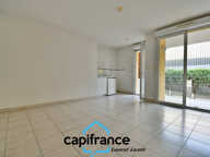 Appartement à vendre 1 pièces L'ISLE JOURDAIN (32) - residence sécurisée parking privatif — photo 2