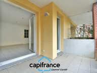 Appartement à vendre 1 pièces L'ISLE JOURDAIN (32) - residence sécurisée parking privatif — photo 3