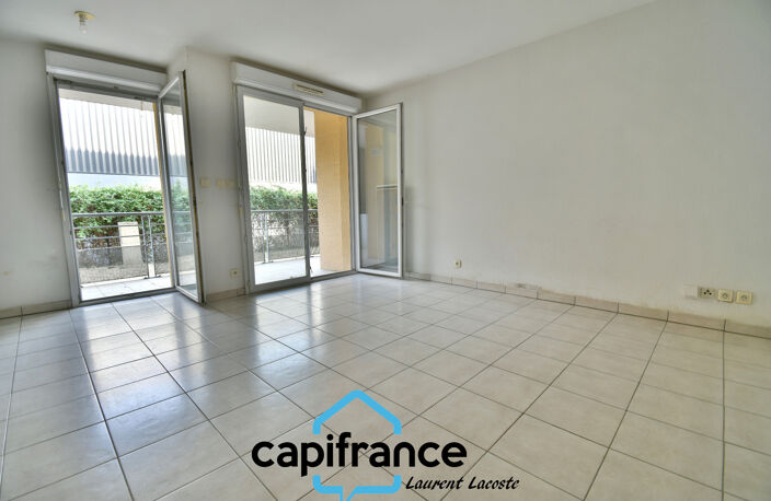 Appartement à vendre 1 pièces L'ISLE JOURDAIN (32) - residence sécurisée parking privatif — photo 4