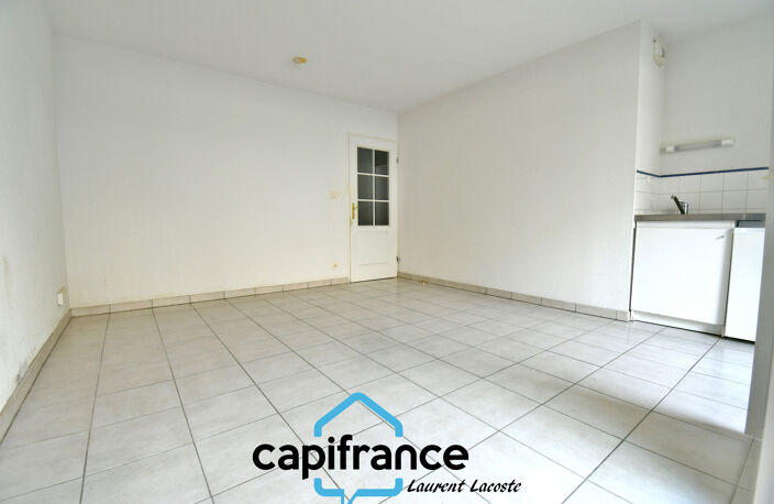Appartement à vendre 1 pièces L'ISLE JOURDAIN (32) - residence sécurisée parking privatif — photo 5