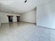 Maison en pierres - 3 chambres -  vaste jardin et grand garage — photo 4