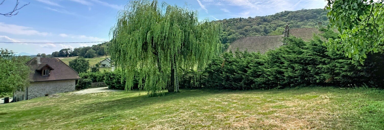Terrain  744 m² à vendre à Gerbaix (73470)