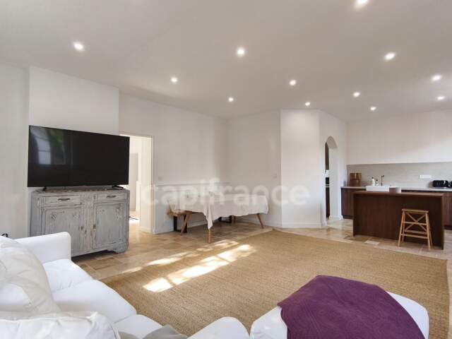 BASSIN D'ARCACHON – ENSEMBLE IMMOBILIER RARE comprenant 2 habitations — photo du bien