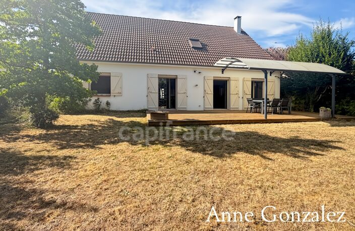 Saint Jean le Blanc, à 5 minutes d'Orleans dans un secteur privilégié etcherché à vendre grande maison familiale de 235 m2, 5 chambres, salle de jeux de 30 m2 garage double, jardin clos et abri — photo 3