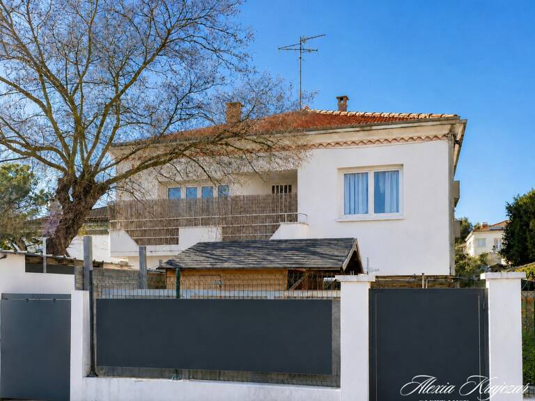 A VENDRE - Immeuble de rapport de 238m² habitables en R+1 - Parcelle de 591m² - 3 logements avec extérieurs - Emplacement de snacking à exploiter - BÉZIERS (34) — photo 1