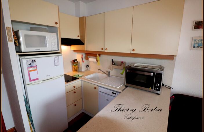 Dpt Var (83), à vendre FREJUS appartement T2 de 26,1 m² — photo 5