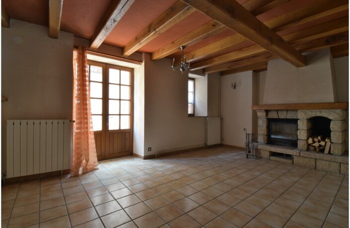 Maison à vendre 4 pièces USSEL (19) — photo 4