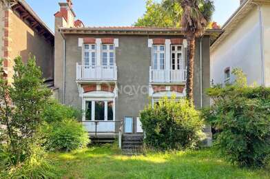 Maison 7 pièces 493500 €