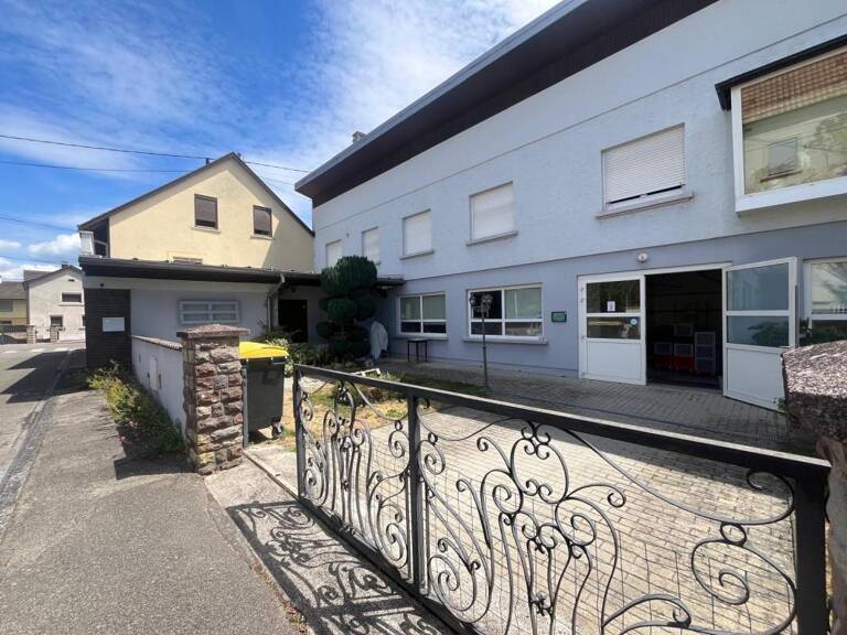 Immobilier Professionnel à louer Pfastatt — photo 1