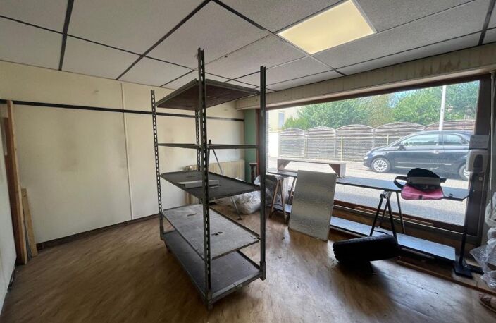 Immobilier Professionnel à louer Pfastatt — photo 2