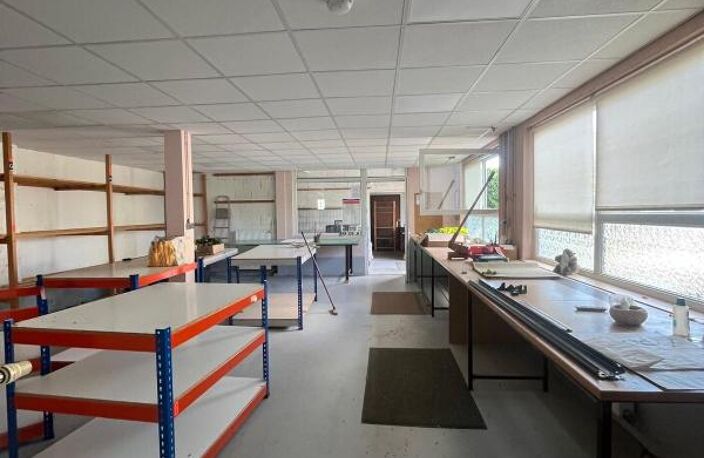 Immobilier Professionnel à louer Pfastatt — photo 4