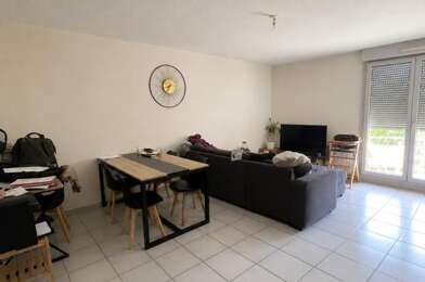 Appartement 3 pièces 705 €