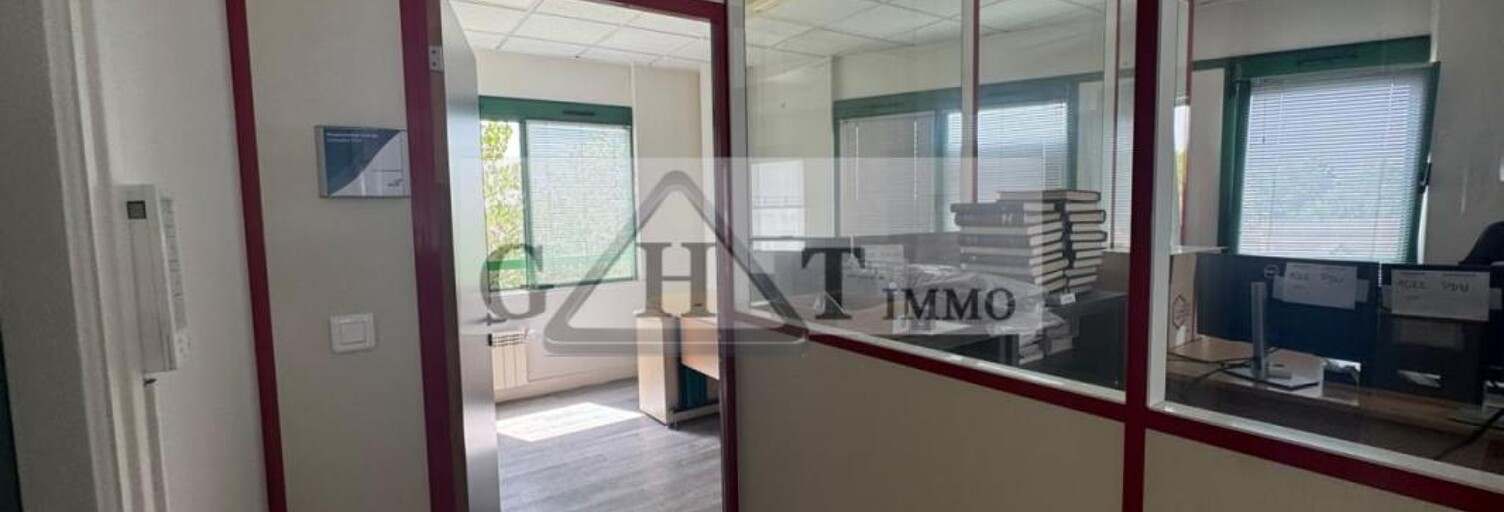 Bureau  670 m² à vendre à Pontault-Combault (77340)