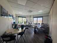 IMMEUBLE DE BUREAUX INDÉPENDANT — photo 4