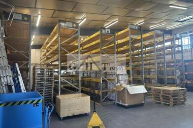 Local industriel  4750 €