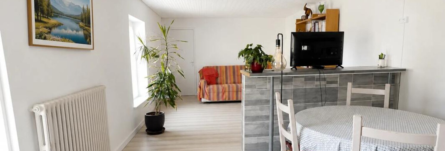 Maison 14 Pièces 294 m² à vendre à Le Châtelet (18170)