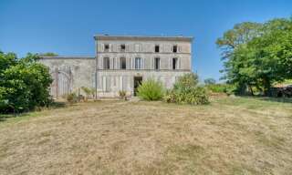 Maison 8 Pièces 244 m² à vendre à Saint-Sever-de-Saintonge (17800)