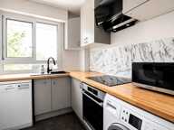 Appartement de 4 pièces de 79 m² à Garches — photo 4