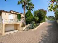 MAGNIFIQUE VILLA semi-récente avec PISCINE — photo 3