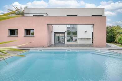 Maison 5 pièces 599900 €