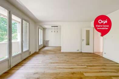 Appartement 4 pièces 695 €