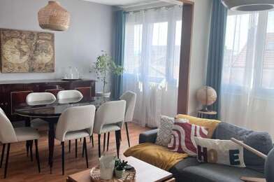 Appartement 3 pièces 720 €