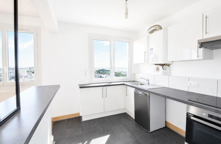 Appartement À Vendre — photo 3