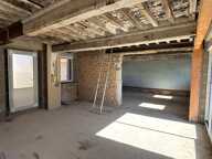 CRÉEZ VOTRE HAVRE DE PAIX SUR MESURE ! Plateau à aménager de 100 m2 à Vaugneray — photo 2
