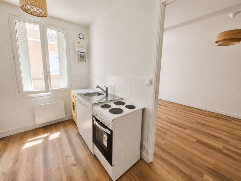 Appartement À Louer — photo 1