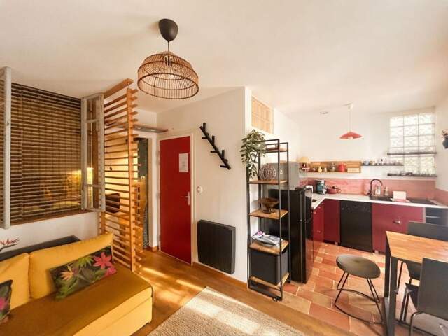 Appartement À Vendre - Meublé en parfait état - Quartier Haut — photo du bien