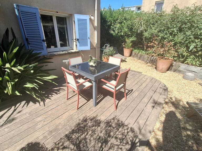 Maison À Vendre SIX FOURS LES PLAGES — photo 1