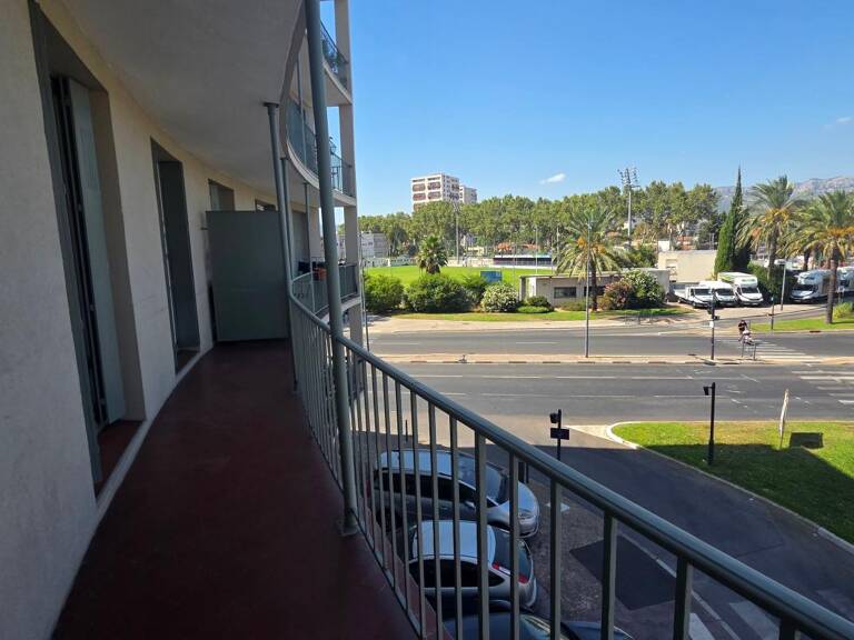 Appartement type 4 à vendre à La Seyne Sur Mer 83500 proche commerces et accès vers Toulon — photo 1