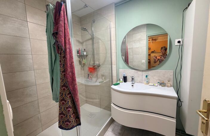Appartement À Vendre — photo 3