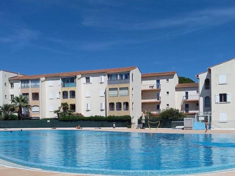 FRÉJUS CENTRE – RARE T2 AVEC GARAGE DANS RÉSIDENCE PRIVILÉGIÉE — photo 1