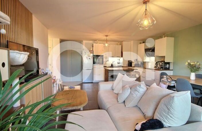 Appartement À Vendre — photo 2