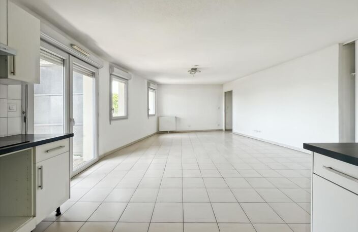 Appartement À Vendre — photo 2