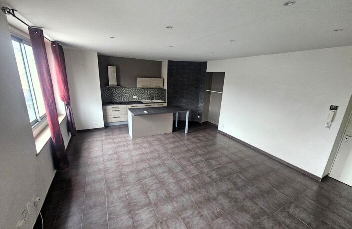Appartement Duplex T3bis Mazamet — photo 4