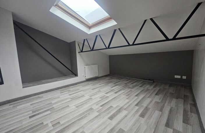 Appartement Duplex T3bis Mazamet — photo 5