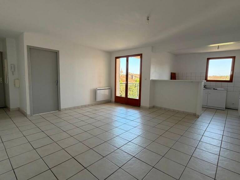 GRENADE S/GARONNE - Appt T3 de 65 m² à louer avec parking — photo 1