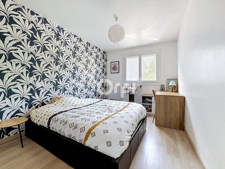  ✨ À Vendre – Bel appartement de 64 m²  entièrement rénové avec garage ✨  — photo 1