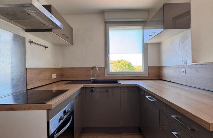 EXCLUSIVITÉ Saint-Martin-du-Touch 
T3 lumineux balcon stationnements — photo 4