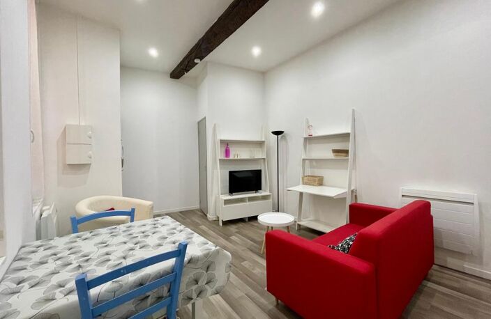 TOULOUSE -  LES CARMES Appartement T1 Meublé Calme — photo 3