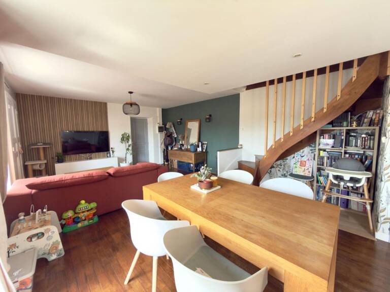 Duplex avec cachet au cœur de Cissé — photo 1
