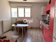 Appartement à vendre en centre-ville de MARENNES — photo 4