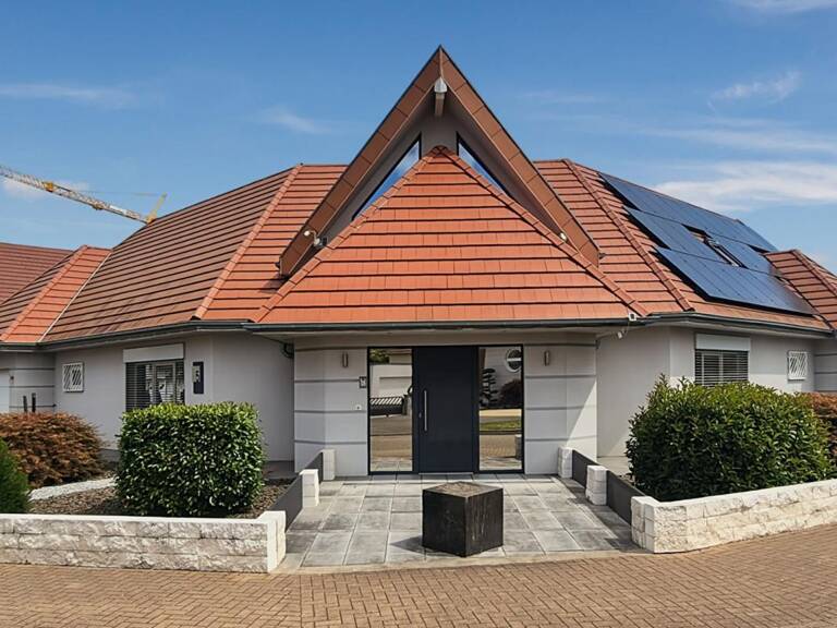Villa d'exception de 216 m² | Prestations haut de gamme | Potentiel d'agrandissement de 108 m² — photo 1