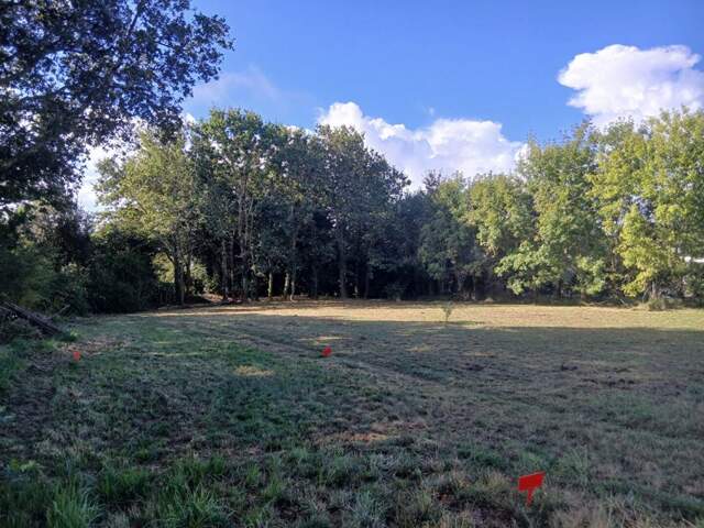Terrain constructible - Accès plage Landrezac - 792 m2 — photo du bien