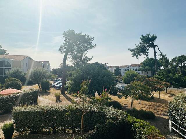 Appartement  2 pièce(s) 31.17 m2  100m Plage — photo du bien