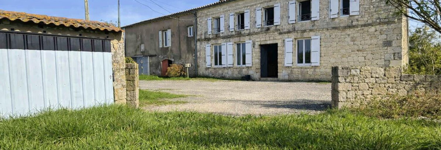 Maison 5 Pièces 125 m² à vendre à Chenac-Saint-Seurin-d'Uzet (17120)